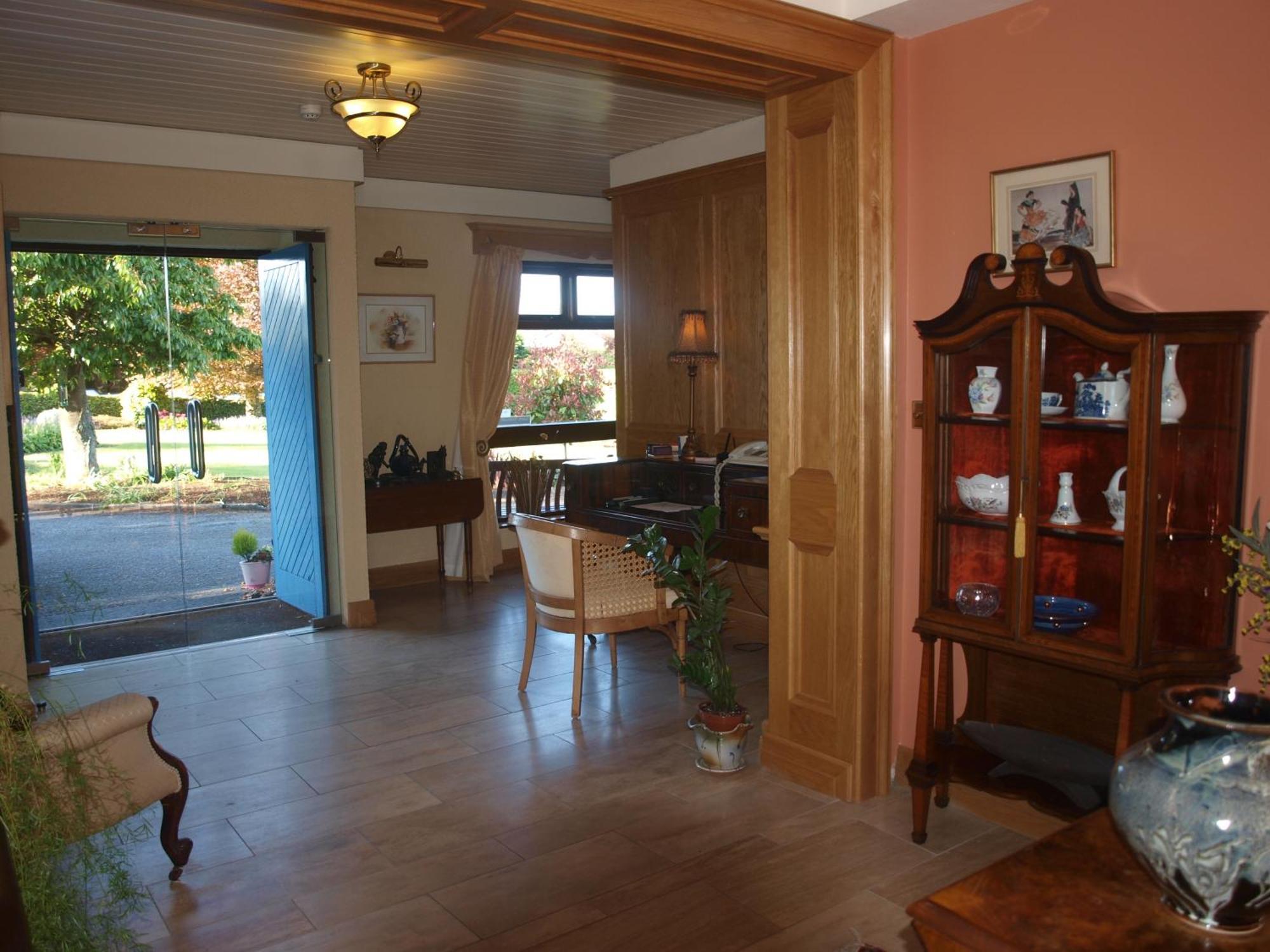 Отель Shelmalier House Атлон Экстерьер фото